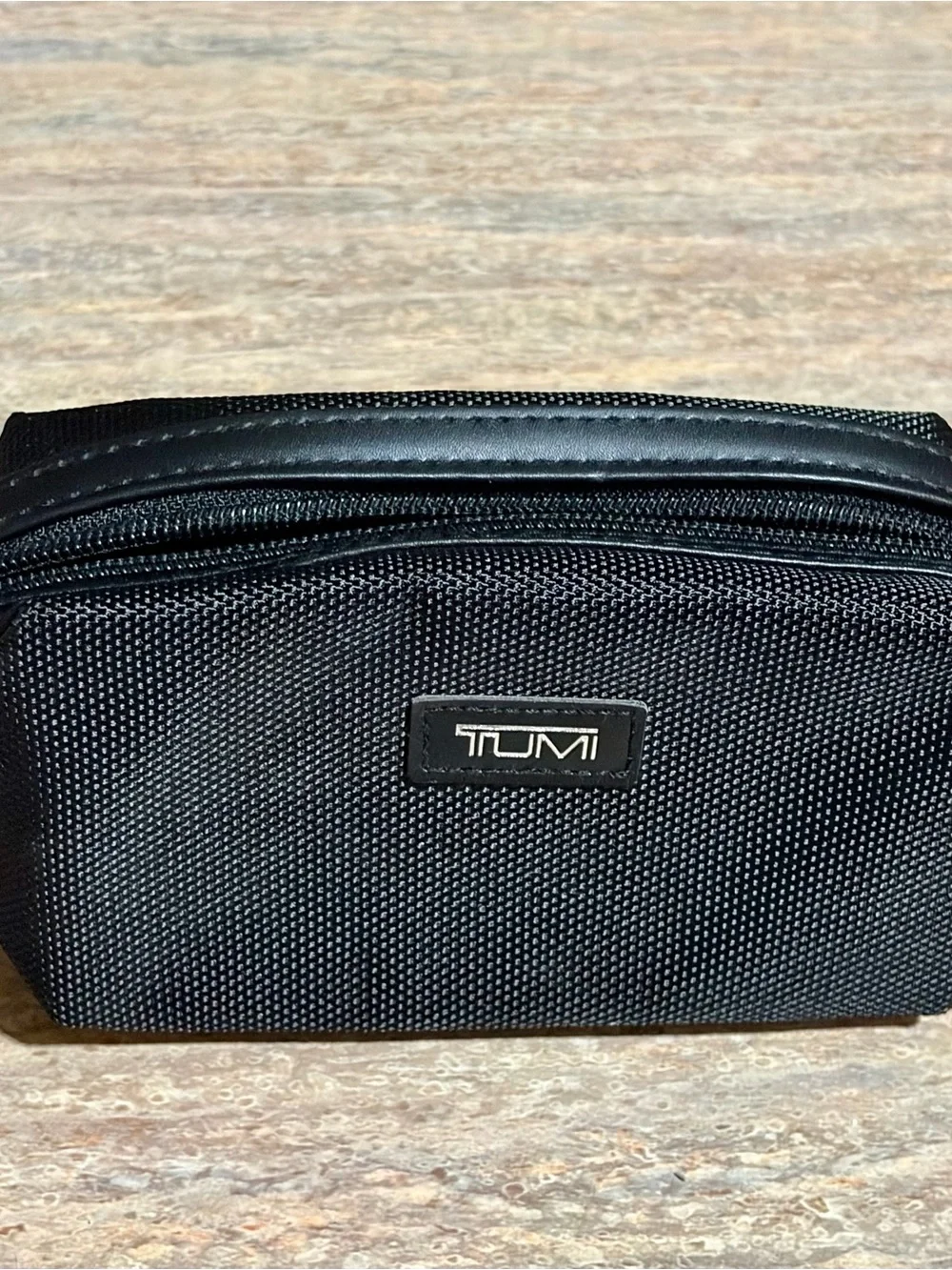 Tumi Black Textured Nylon Men's Toiletry Case
